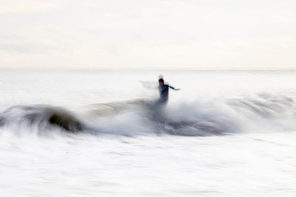 sea, waves, surfer-7456037.jpg